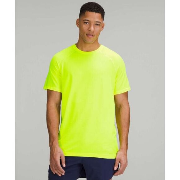 LULULEMON Metal Vent Tech Short-Sleeve Shirt Size Small Highlight Yellow - Picture 2 of 8